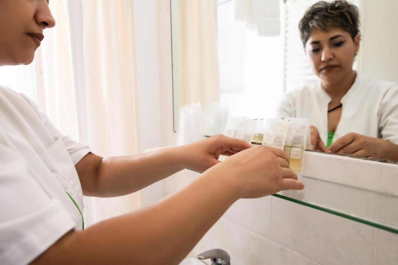 Hotel Ausonia B&B Rimini Ngoại thất bức ảnh